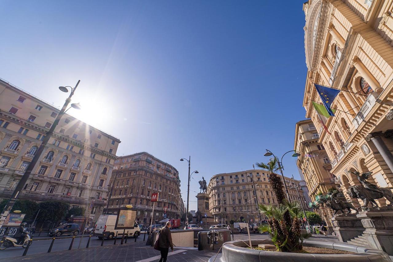 Le 4 Stagioni Napoli Centro Hotel Buitenkant foto