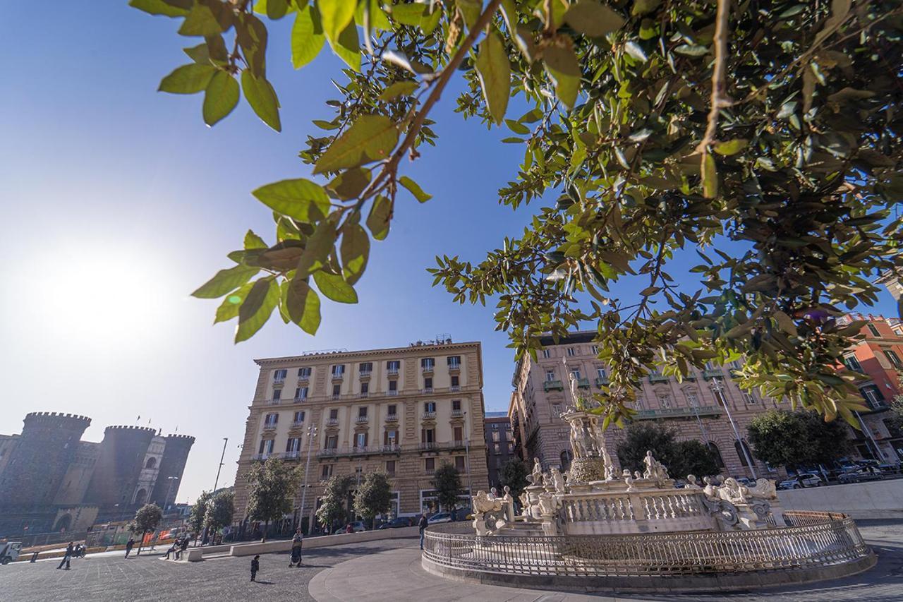 Le 4 Stagioni Napoli Centro Hotel Buitenkant foto