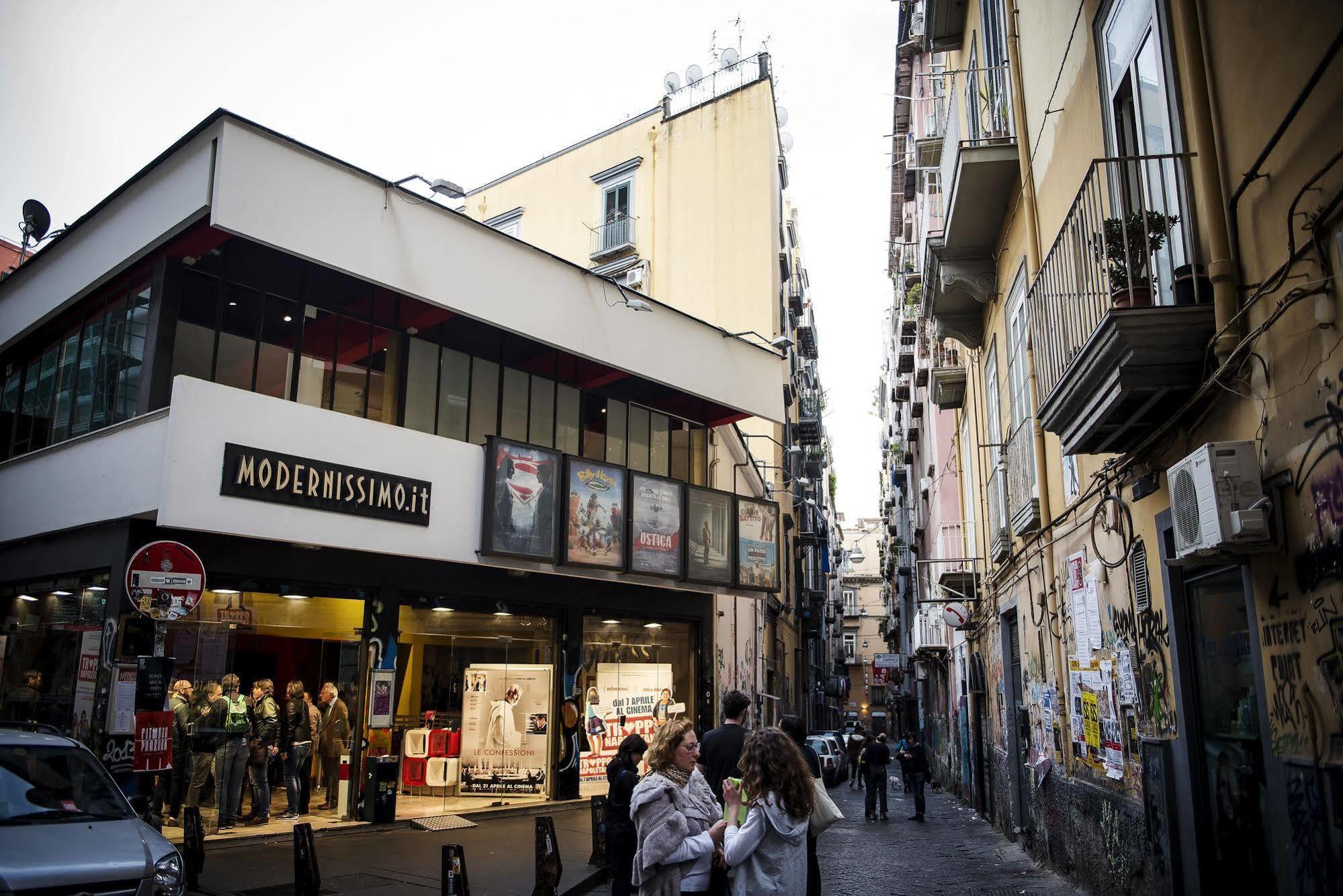 Le 4 Stagioni Napoli Centro Hotel Buitenkant foto